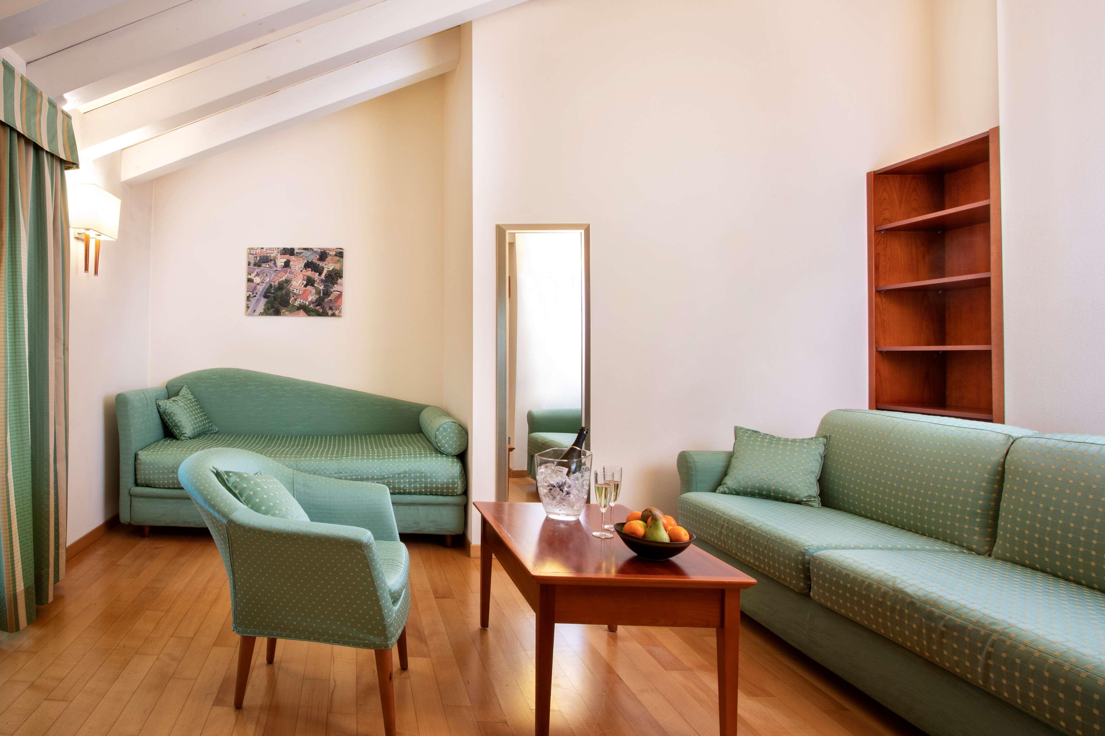 Best Western Titian Inn Hotel Treviso Силея Экстерьер фото
