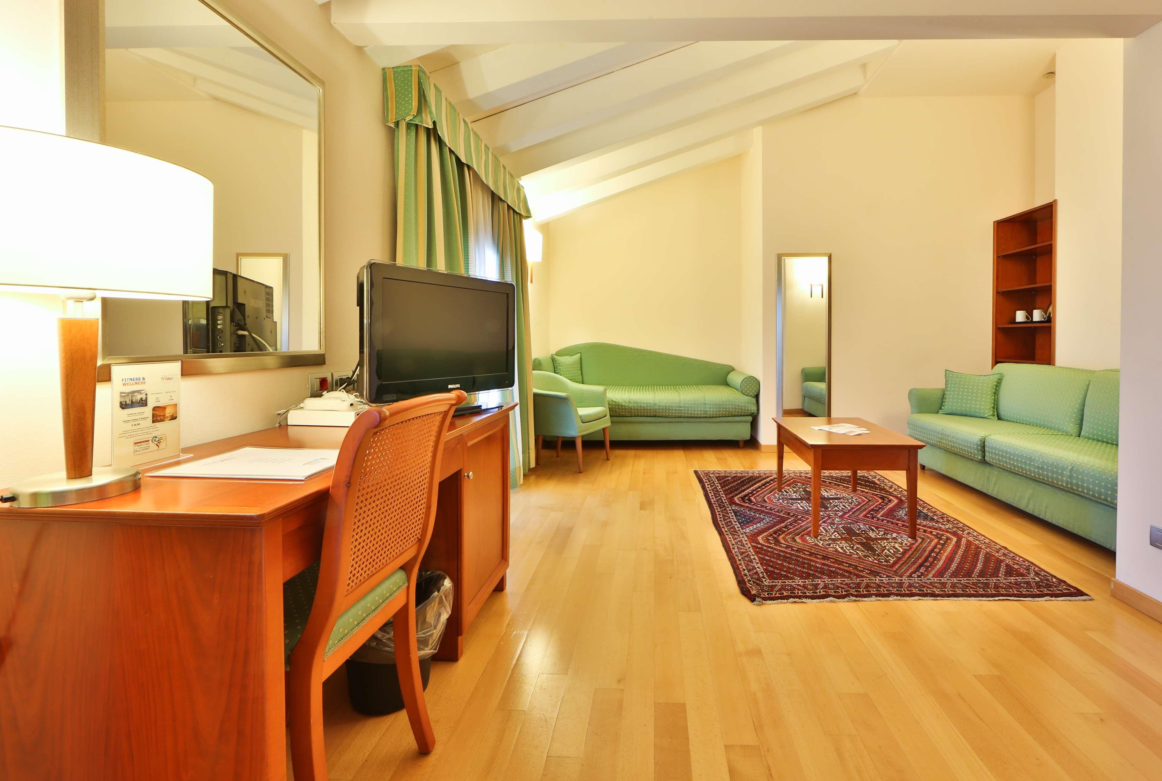 Best Western Titian Inn Hotel Treviso Силея Экстерьер фото