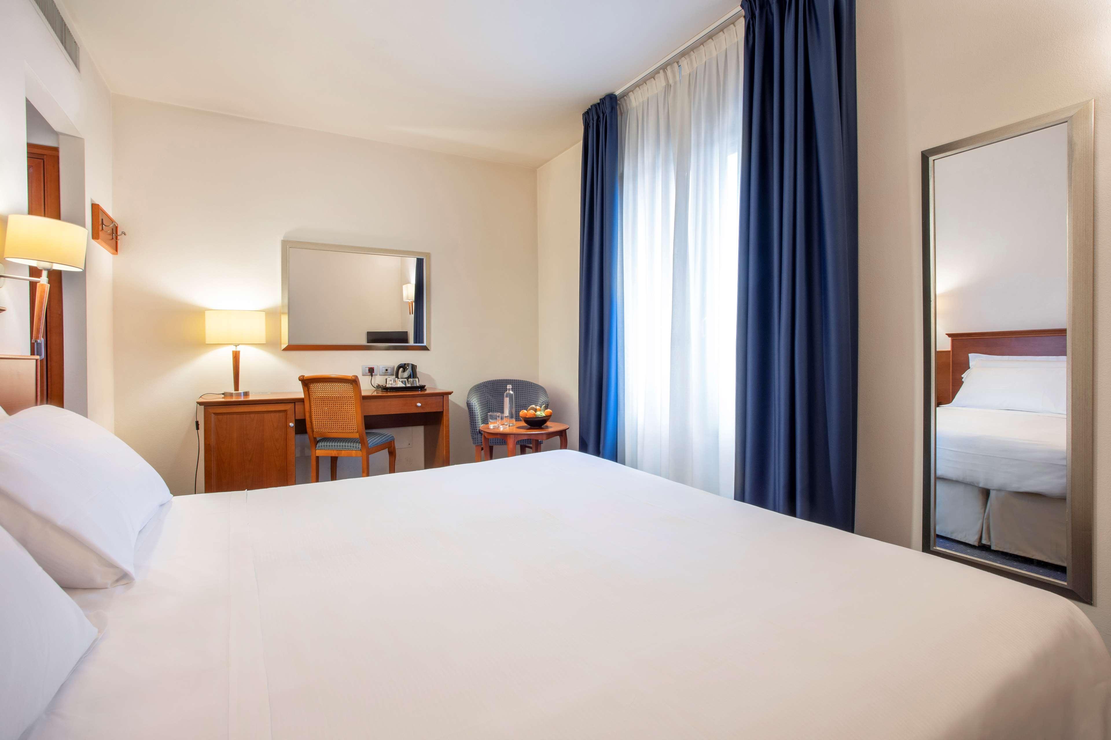 Best Western Titian Inn Hotel Treviso Силея Экстерьер фото