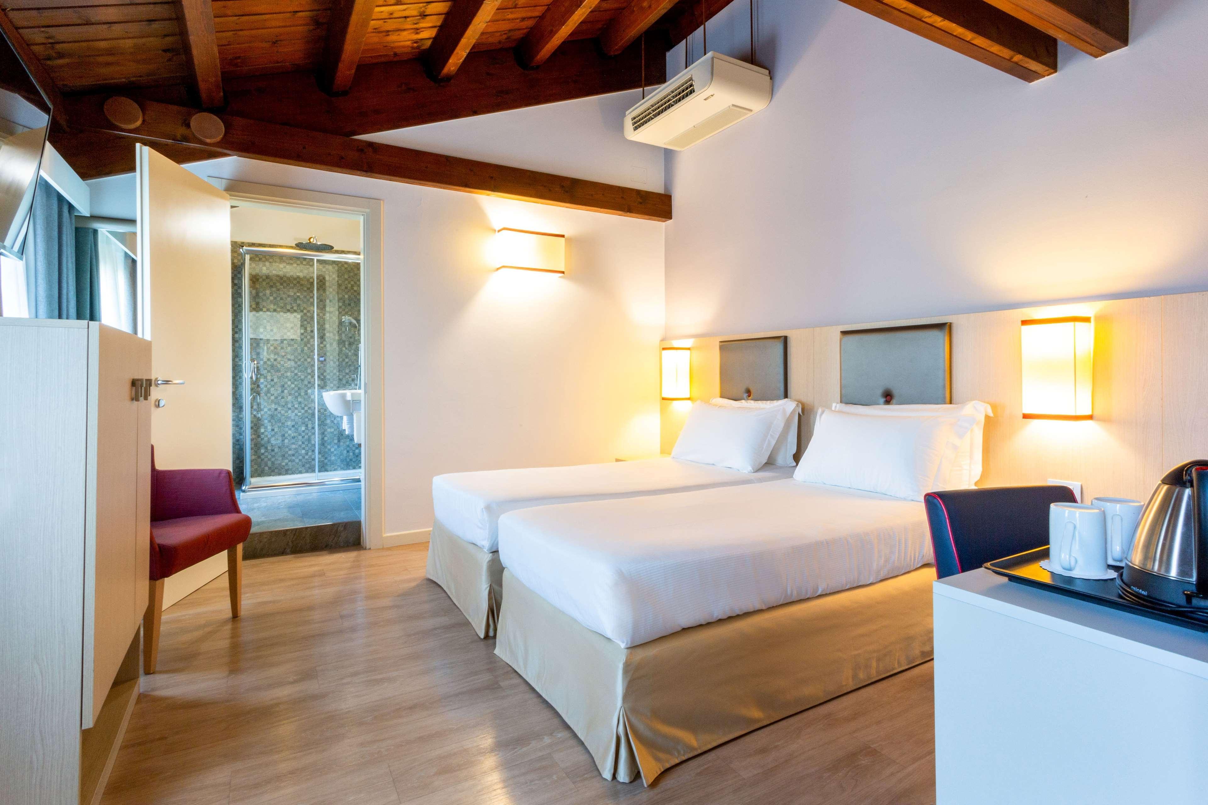 Best Western Titian Inn Hotel Treviso Силея Экстерьер фото